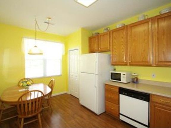 4th image of 8607 Lowery Way #8607