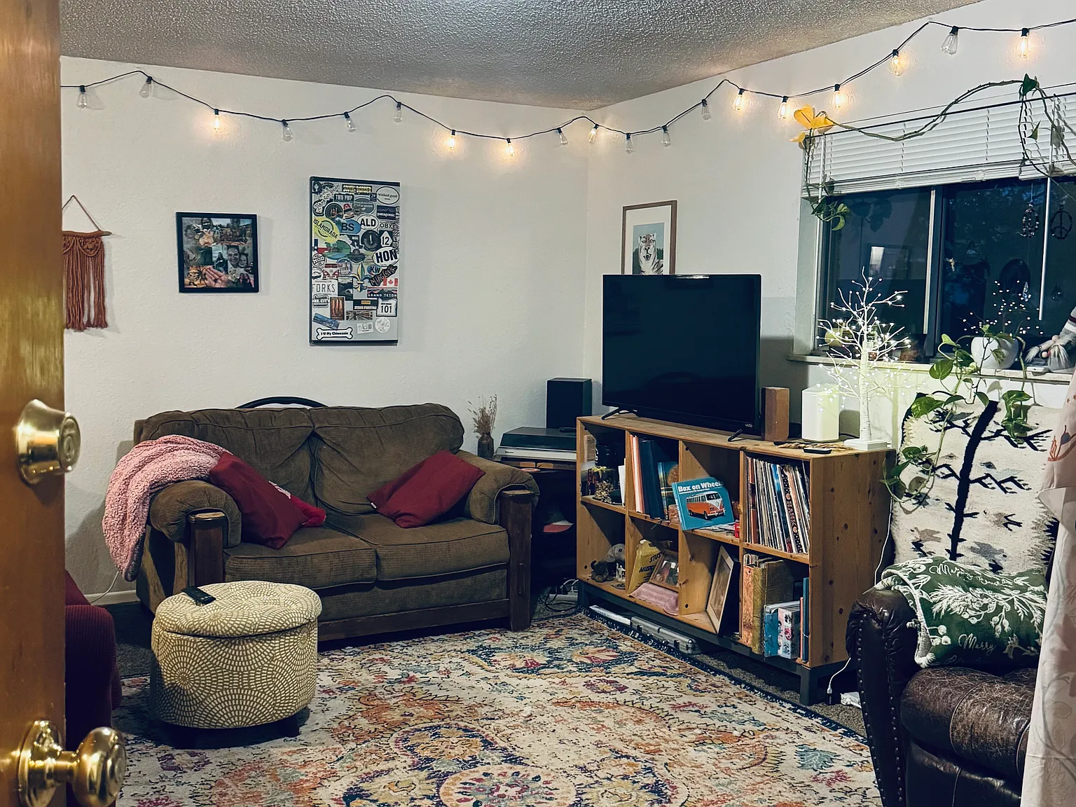 2 bed, 800 sqft, $1,525 — Photo 3