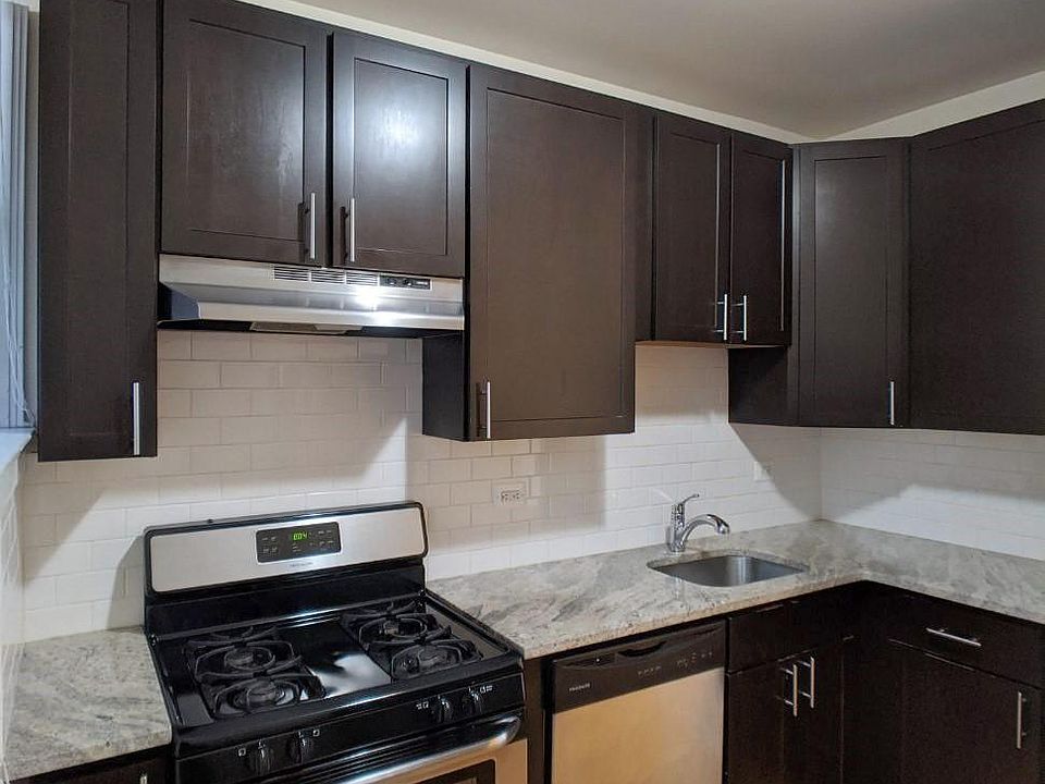 1st image of 4535 N Leavitt St #1MB