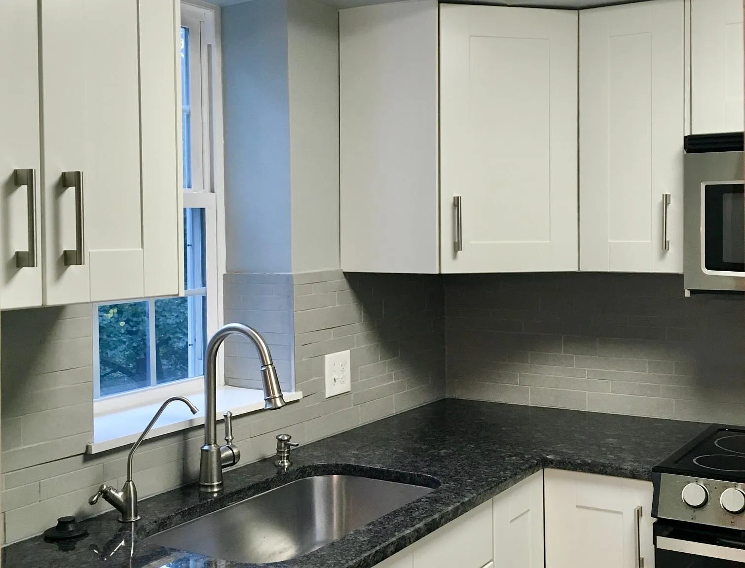 2 bed, 1600 sqft, $2,450 — Photo 3