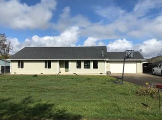 196 W Estella St, Glide, OR 97443
