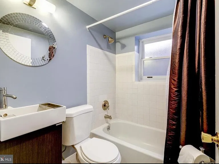 224 9th St NE #1 — Photo 19