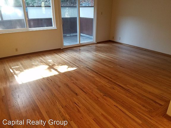 4th image of 251 N El Camino Real APT 4