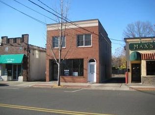 35 Highwood Ave, Tenafly, NJ 07670