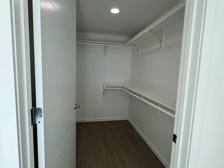 Doran Residences LLC — Photo 9