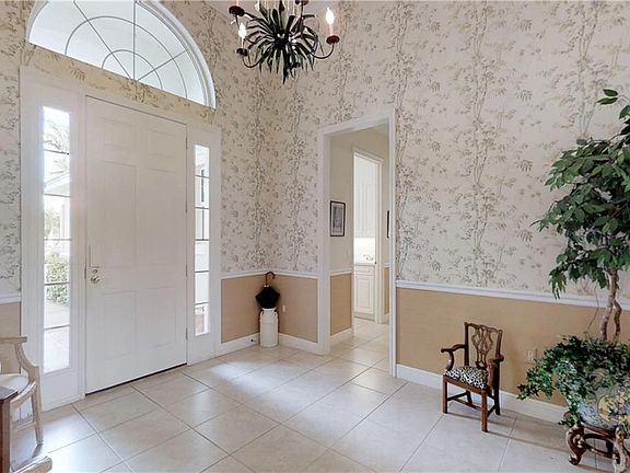 2nd image of 735 Saint Annes Ln