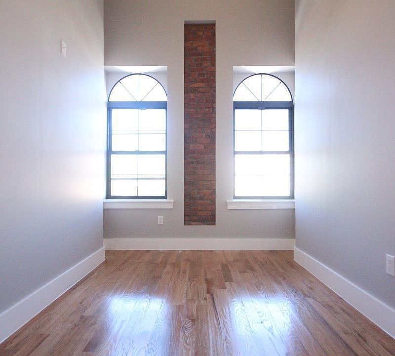 1st image of 894 Flushing Ave #3B
