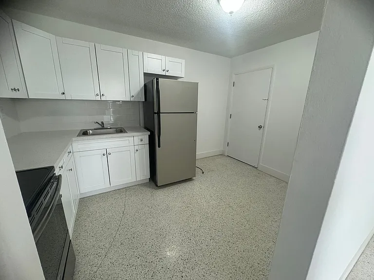 47 W 7th St #55 — Photo 9