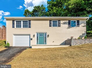 10910 Tennebrook Rd, Hagerstown, MD 21740