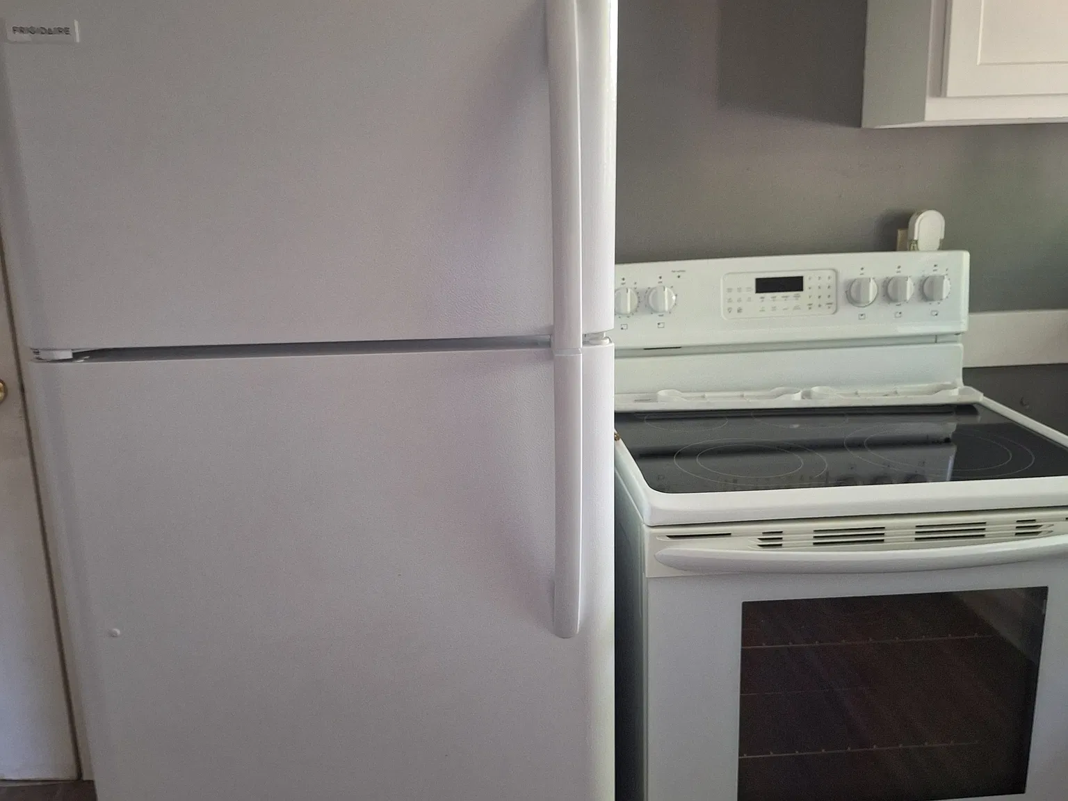 2 bed, 750 sqft, $1,700 — Photo 2