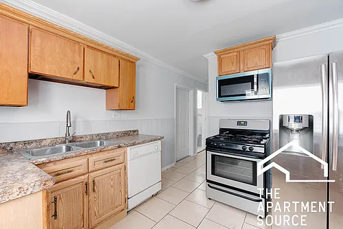 2609 W Thomas St #2 Photo 1