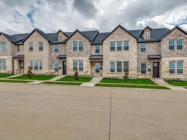 998 Edgemont Dr, Irving, TX 75060