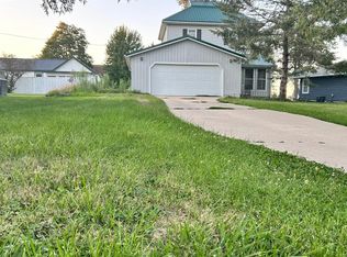 333 Lybrand St, Postville, IA 52162