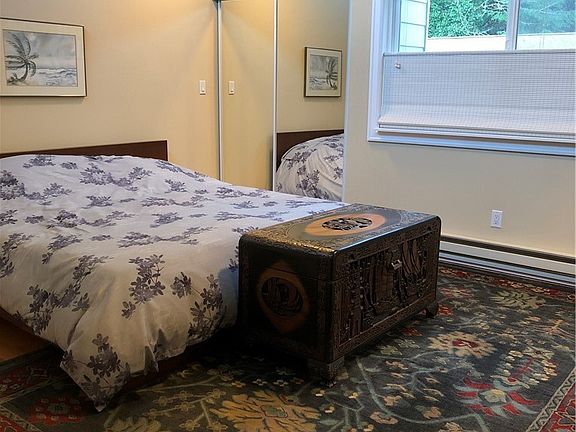 4th image of 2937 76th Ave SE APT 33D