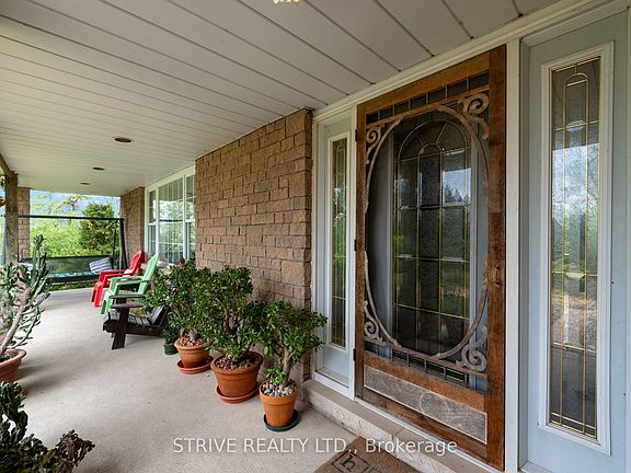 5th image of 41 Grandview Dr