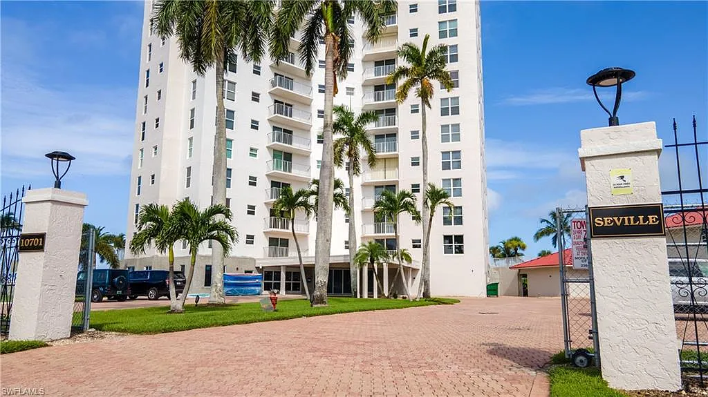 2 bed, 2.0 bath, 1560 sqft, $17,000 — Photo 2