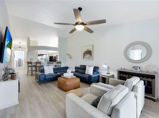 824 Tanbark Dr APT 204, Naples, FL 34108