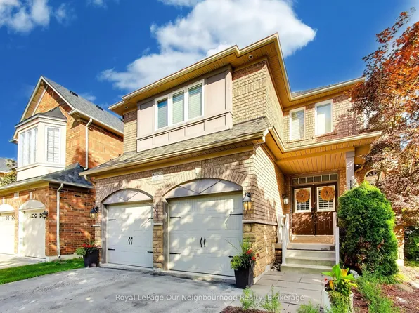 2324 Woodcrest Dr, Oakville, ON L6M 4C5