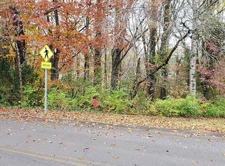 113 Quincy Ave, Oak Ridge, TN 37830