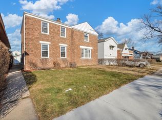 8922 Southview Ave, Chicago, IL 60513