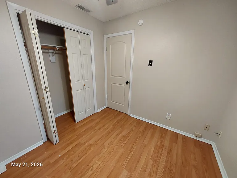 500 N Beaumont St — Photo 14