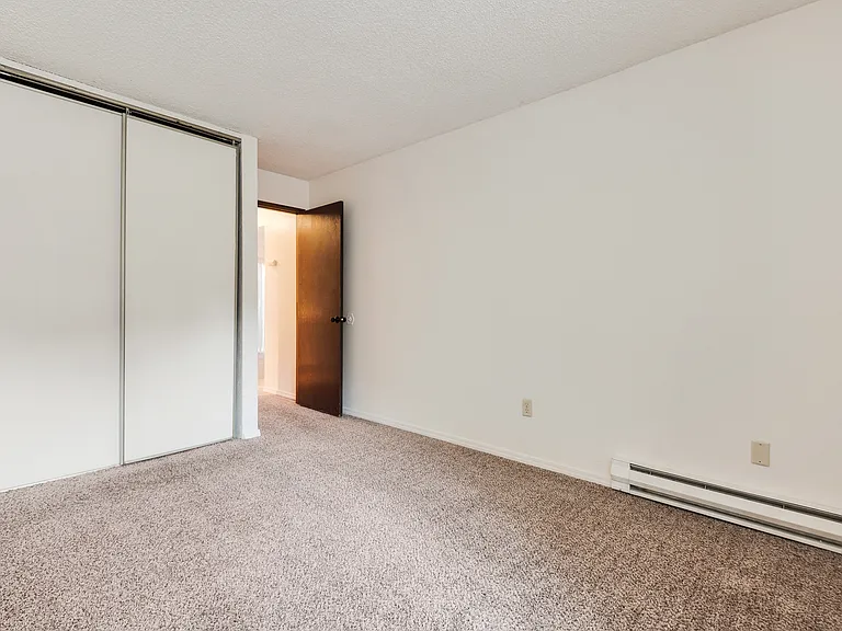 Quail Ridge Apartments — Photo 18