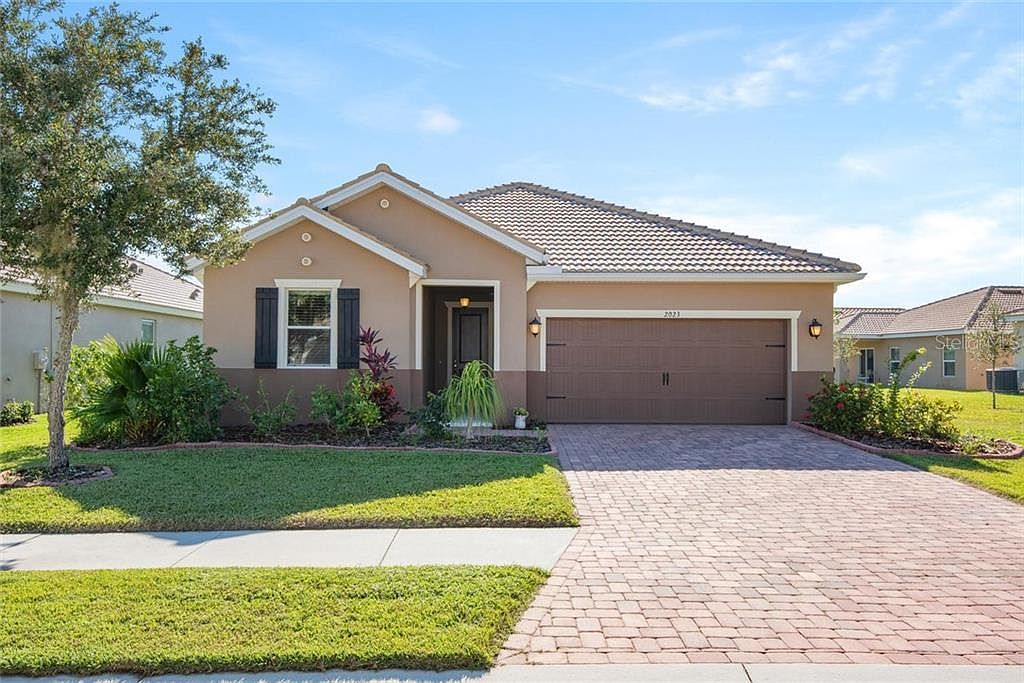 2023 Mesic Hammock Way, Venice, FL 34292 | Zillow