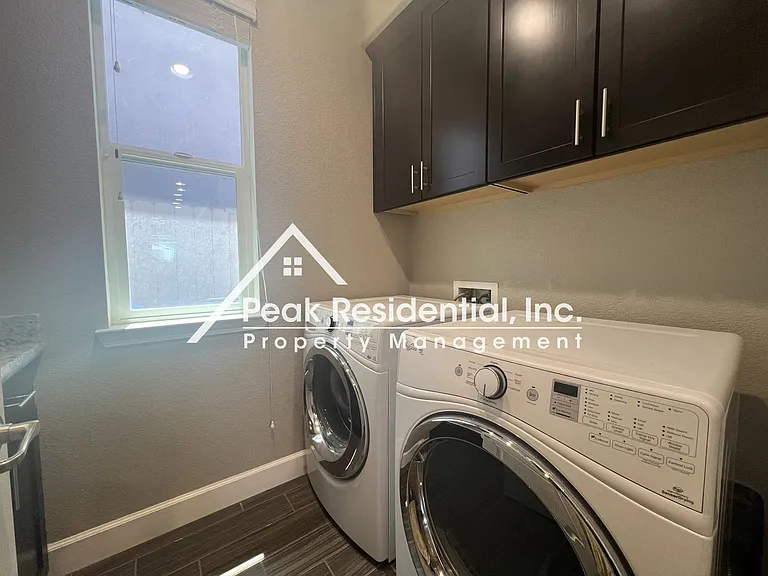 9369 Sierra Creek Dr — Photo 19