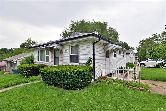1st image of 7825 Tuxedo Ct