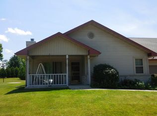 103 Whitneys Way, Edgerton, WI 53534