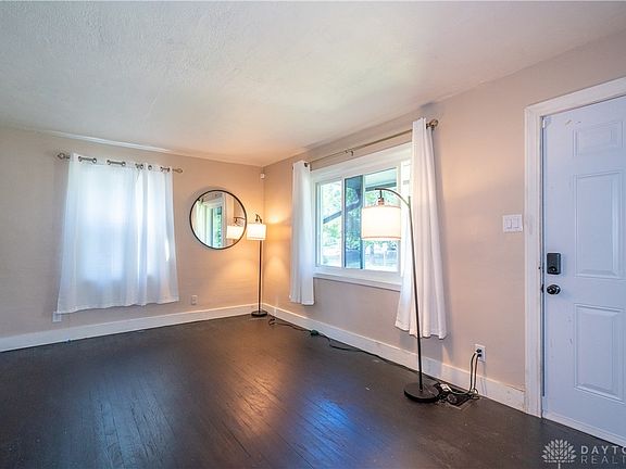 2nd image of 756 Alexander Dr