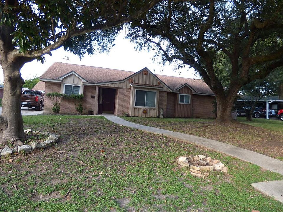 1st image of 802 Lindenwood Dr