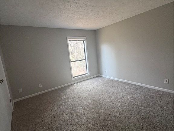 4th image of 5834 Aftonshire Dr