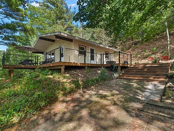 2nd image of 56 S Lighthouse Dr