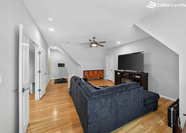 903 W 86th Pl S — Photo 26