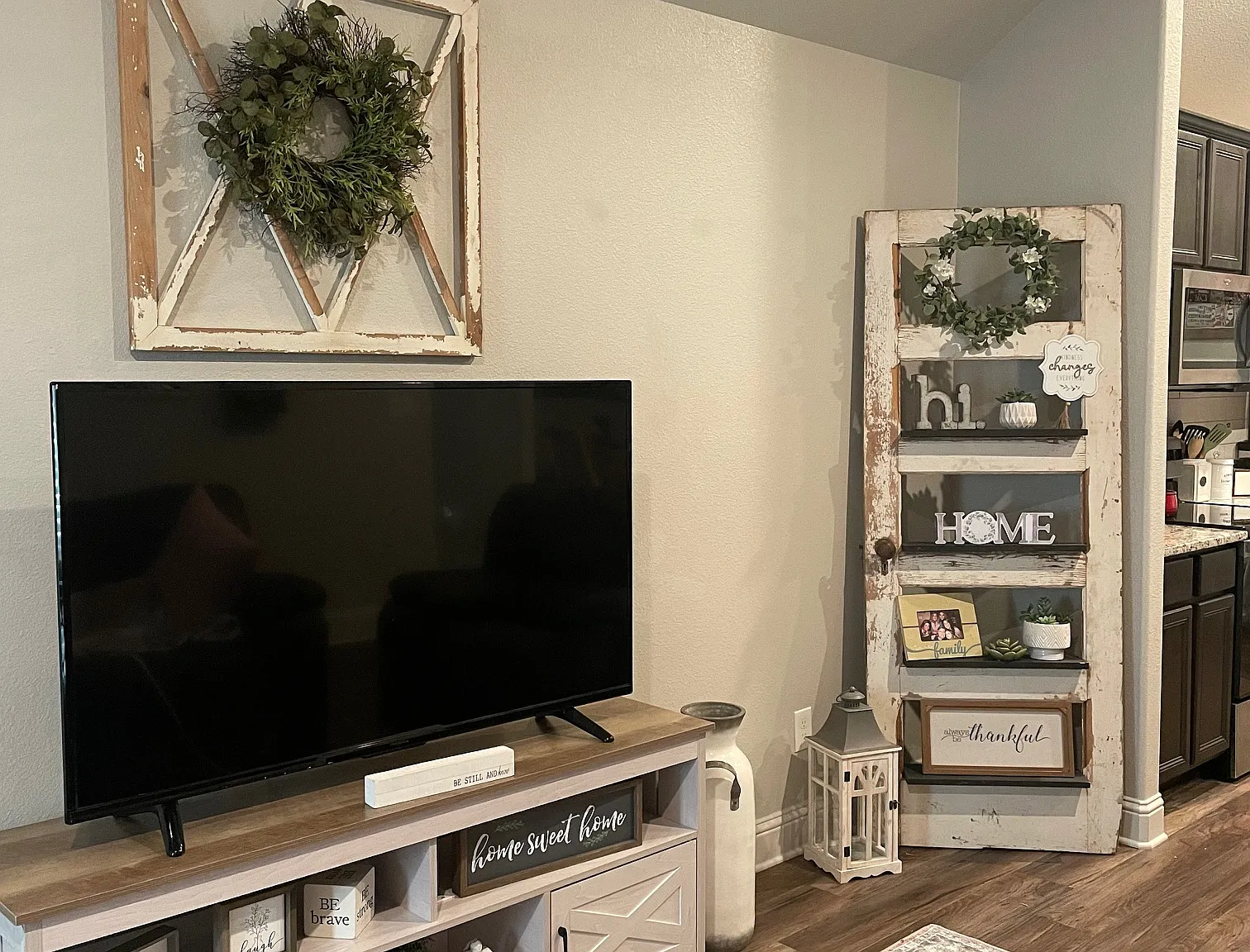 3 bed, 1350 sqft, $1,795 — Photo 3