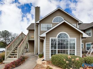 195 Waters Edge Ln, Madison, AL 35758