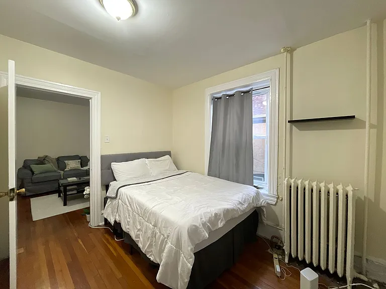 3312 Hamilton — Photo 17