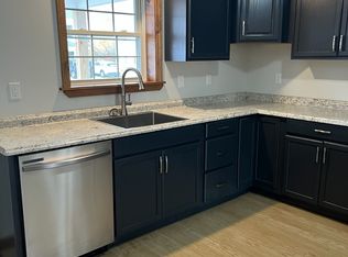 55 Meadow Farm Rd #55, Bangor, ME 04401