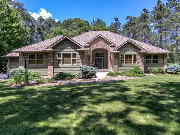 5656 Perth Drive, Eau Claire, WI 54703