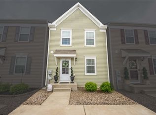 16 Stafford Cir, Fairmont, WV 26554