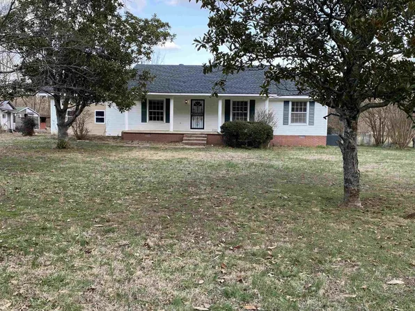 1270 Hudson Rd, Savannah, TN 38372