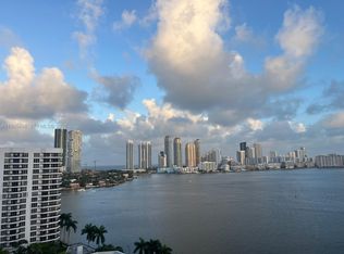 Mystic Pointe, Aventura, FL 33180