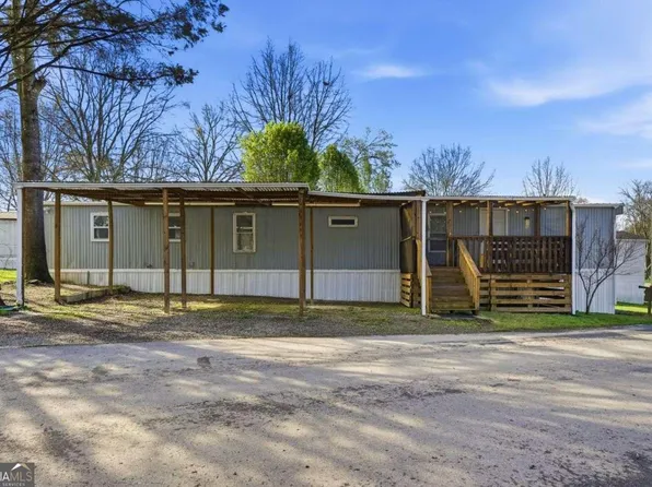 5973 Lights Ferry Rd, Flowery Branch, GA 30542