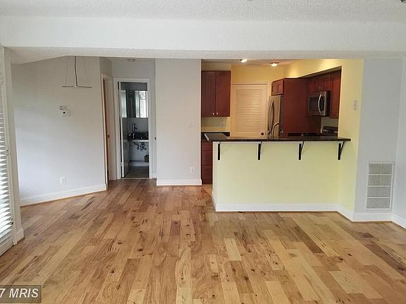 Living Room/ Kitchen