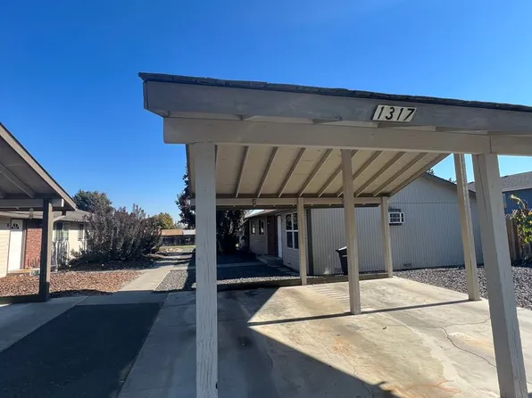 d1317, 1317 S 23rd Ave #A, Yakima, WA 98902