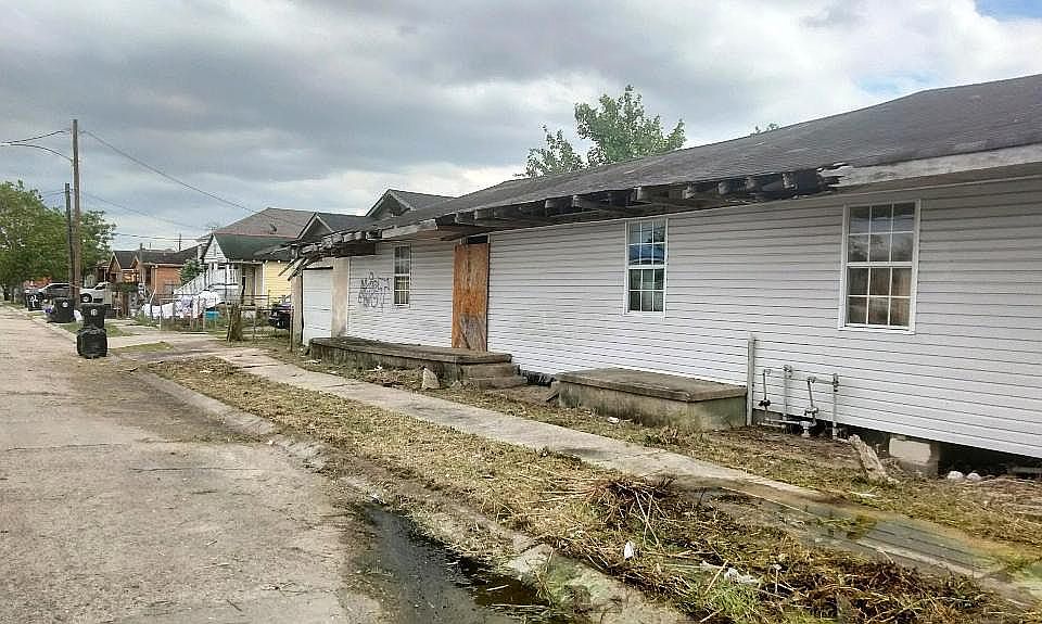 2nd image of 2345 Clouet St