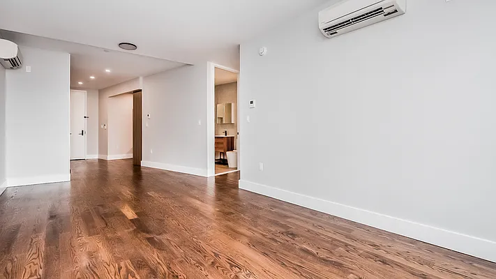 Rented by Nooklyn NYC LLC | media 9