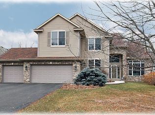 7553 Blackoaks Ln N, Maple Grove, MN 55311