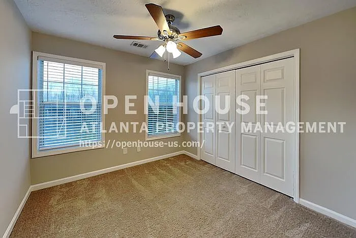 5027 Wesleyan Dr — Photo 16